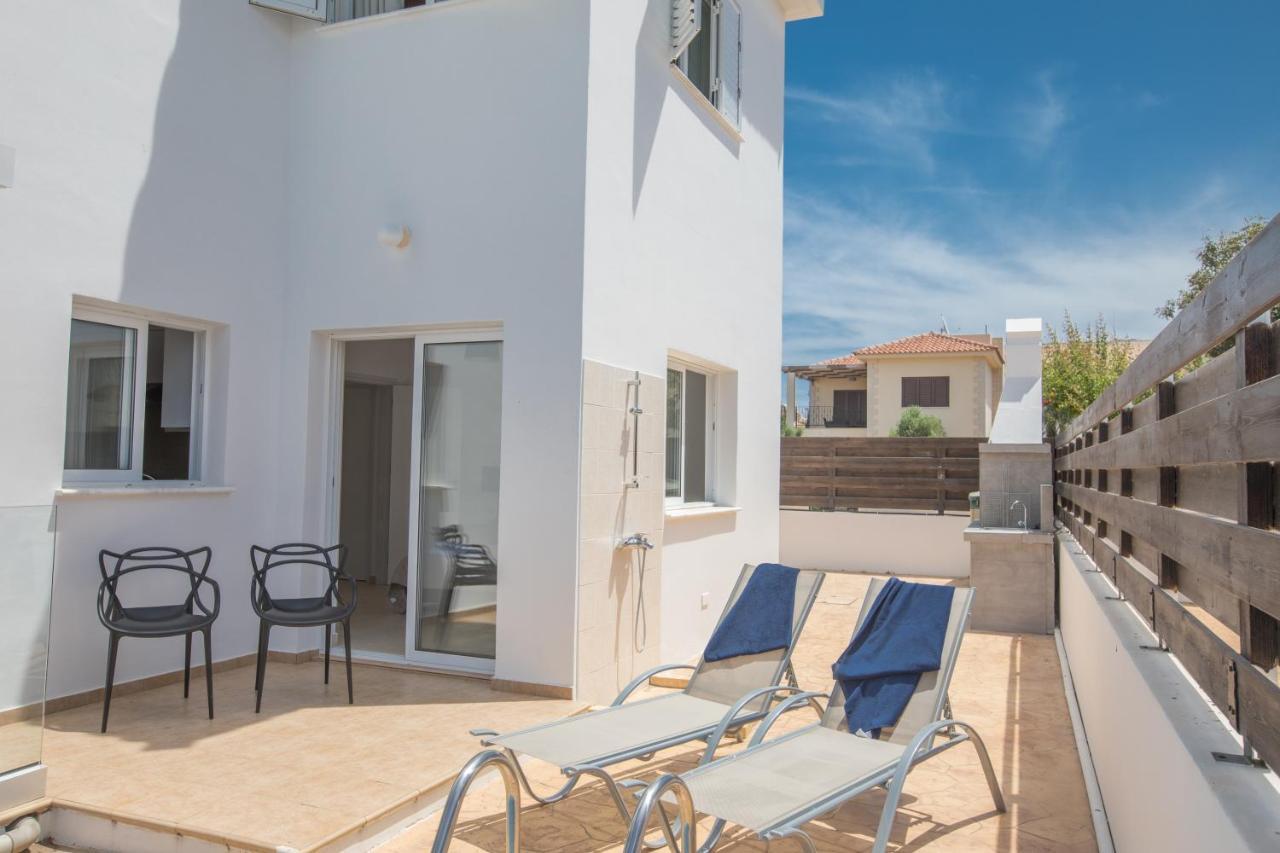 Elite Luxury Villa Paralimni Luaran gambar