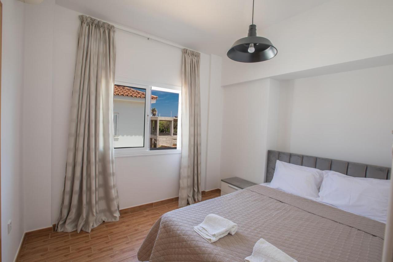 Elite Luxury Villa Paralimni Luaran gambar