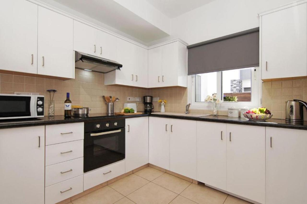 Elite Luxury Villa Paralimni Luaran gambar