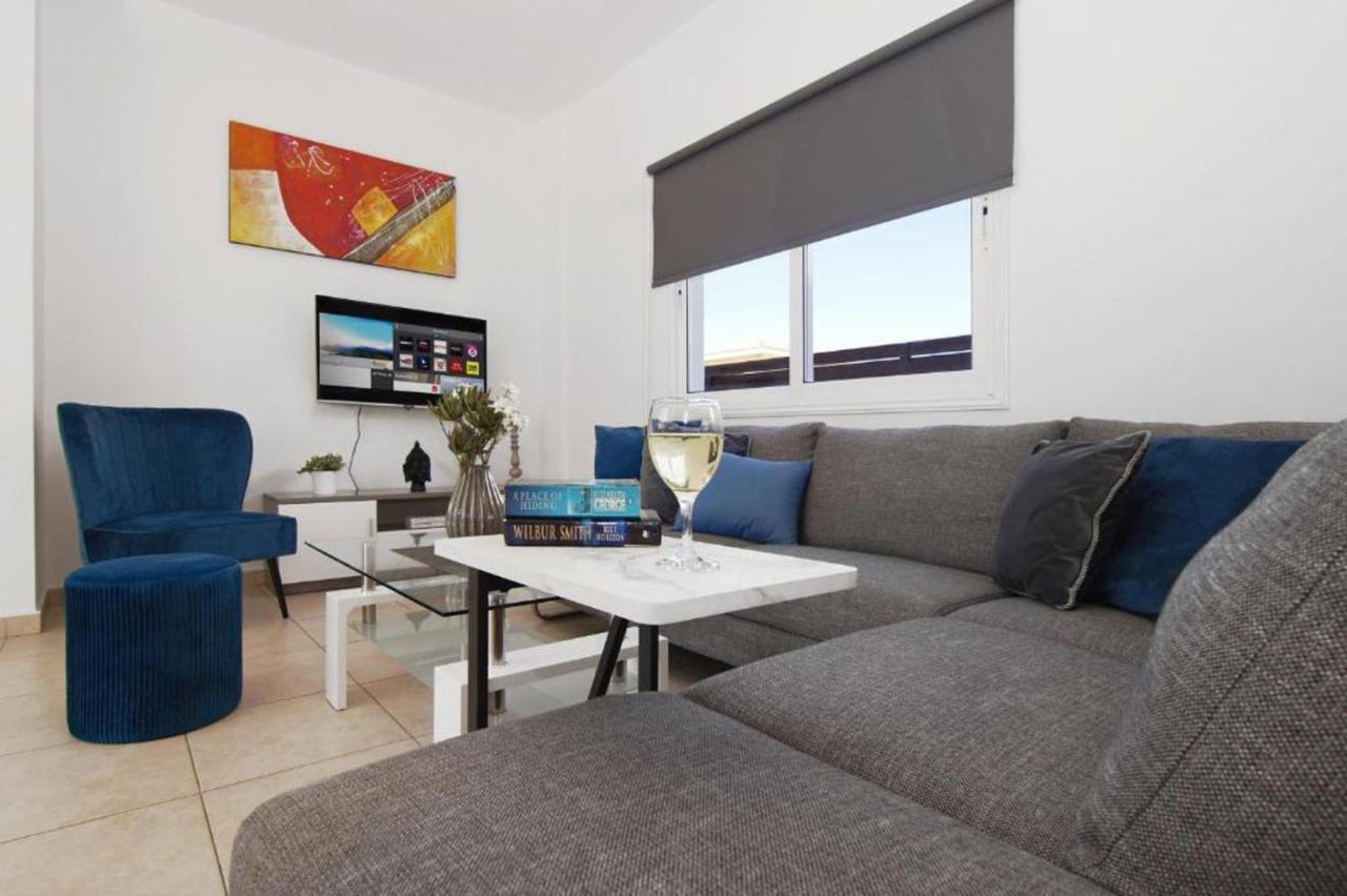 Elite Luxury Villa Paralimni Luaran gambar