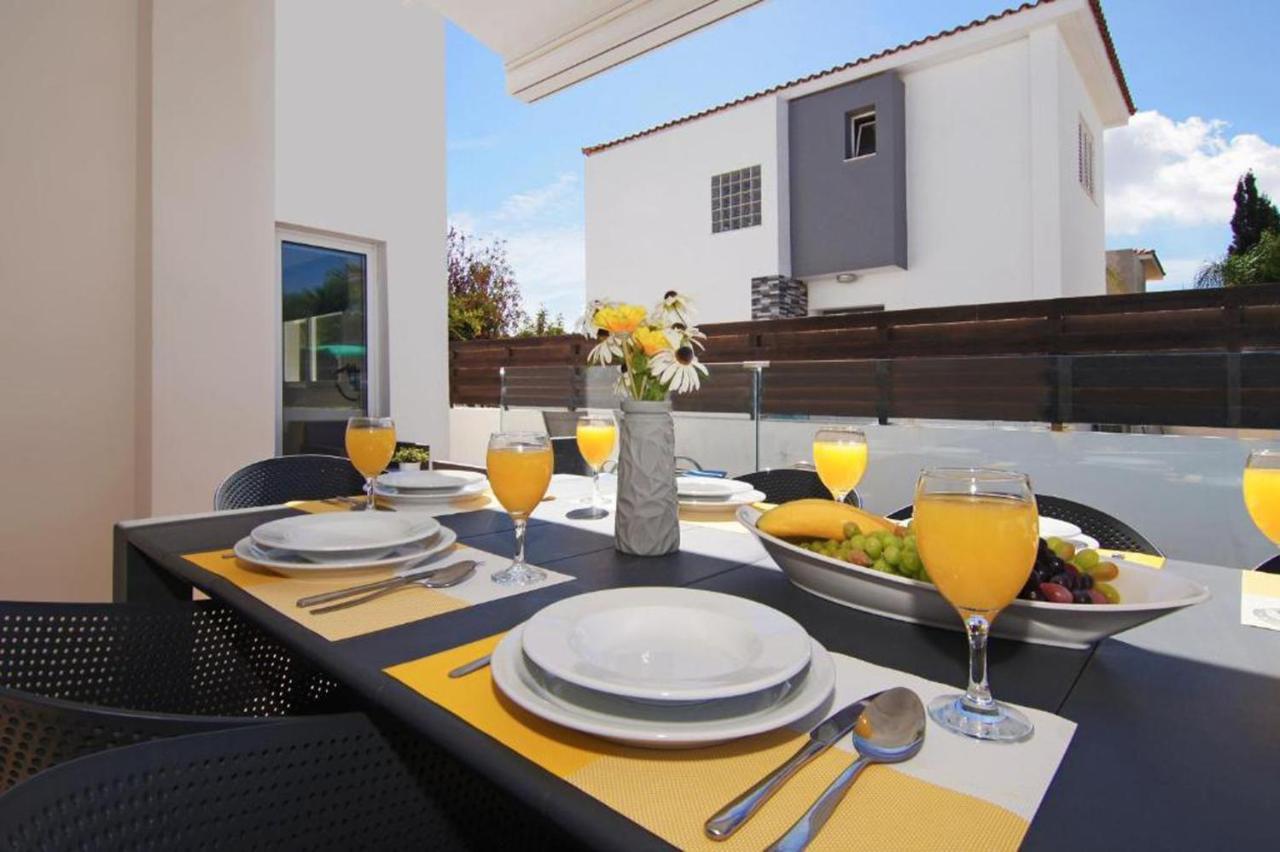 Elite Luxury Villa Paralimni Luaran gambar